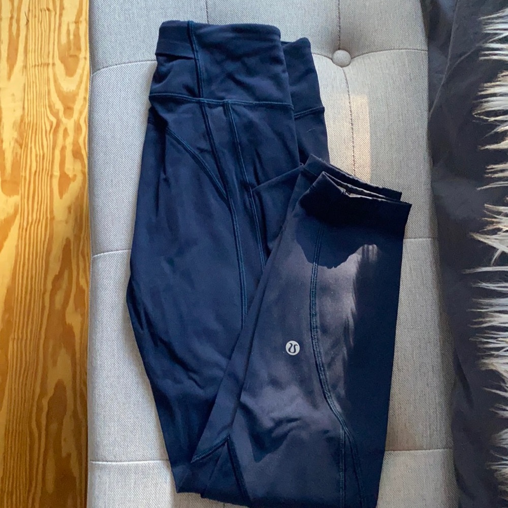Lululemon run crop legging, pockets, size 4